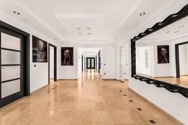 Mediterranean Grandeur | Luxury Villa with Infinity Pool & Panoramic Sea Views - Marbella, Spain