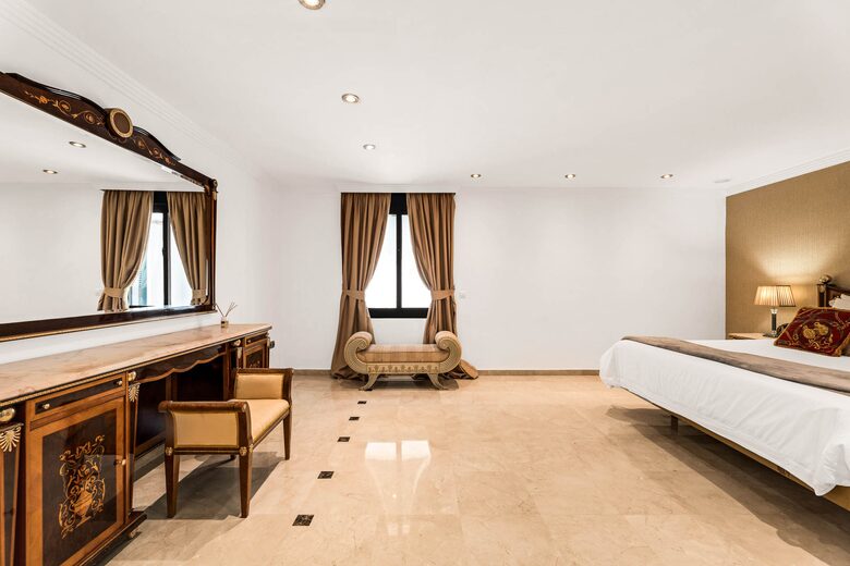 Mediterranean Grandeur | Luxury Villa with Infinity Pool & Panoramic Sea Views - Marbella, Spain