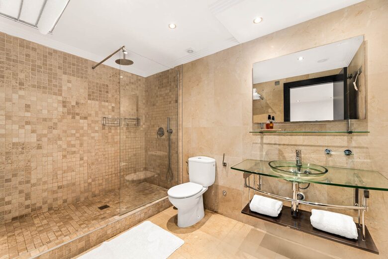 Mediterranean Grandeur | Luxury Villa with Infinity Pool & Panoramic Sea Views - Marbella, Spain