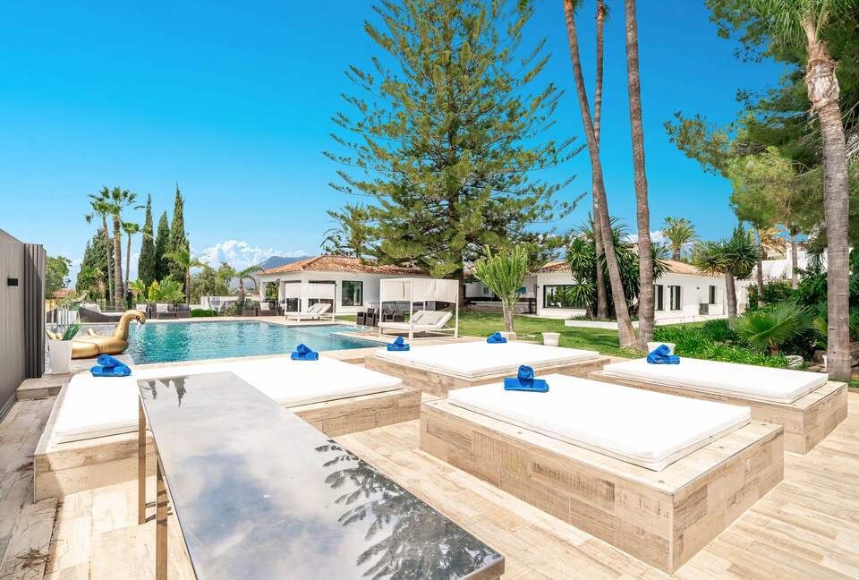 Mediterranean Grandeur | Luxury Villa with Infinity Pool & Panoramic Sea Views - Marbella, Spain