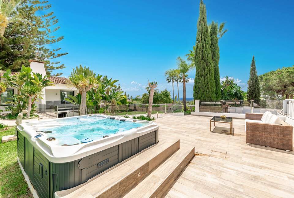 Mediterranean Grandeur | Luxury Villa with Infinity Pool & Panoramic Sea Views - Marbella, Spain