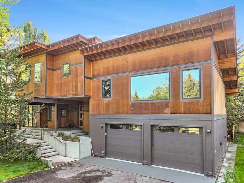 Modern Mountain Retreat in the Heart of Ketchum - Ketchum, Idaho