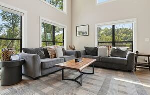 Wears Valley Cabin with Indoor Pool and Mountain Views - Sevierville, Tennessee