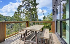 Wears Valley Cabin with Indoor Pool and Mountain Views - Sevierville, Tennessee