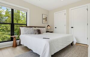 Wears Valley Cabin with Indoor Pool and Mountain Views - Sevierville, Tennessee