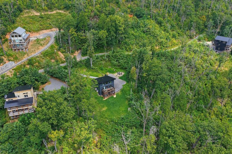 Wears Valley Cabin with Indoor Pool and Mountain Views - Sevierville, Tennessee