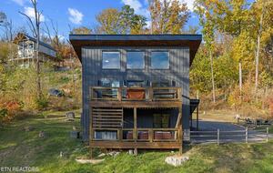 Wears Valley Cabin with Indoor Pool and Mountain Views - Sevierville, Tennessee