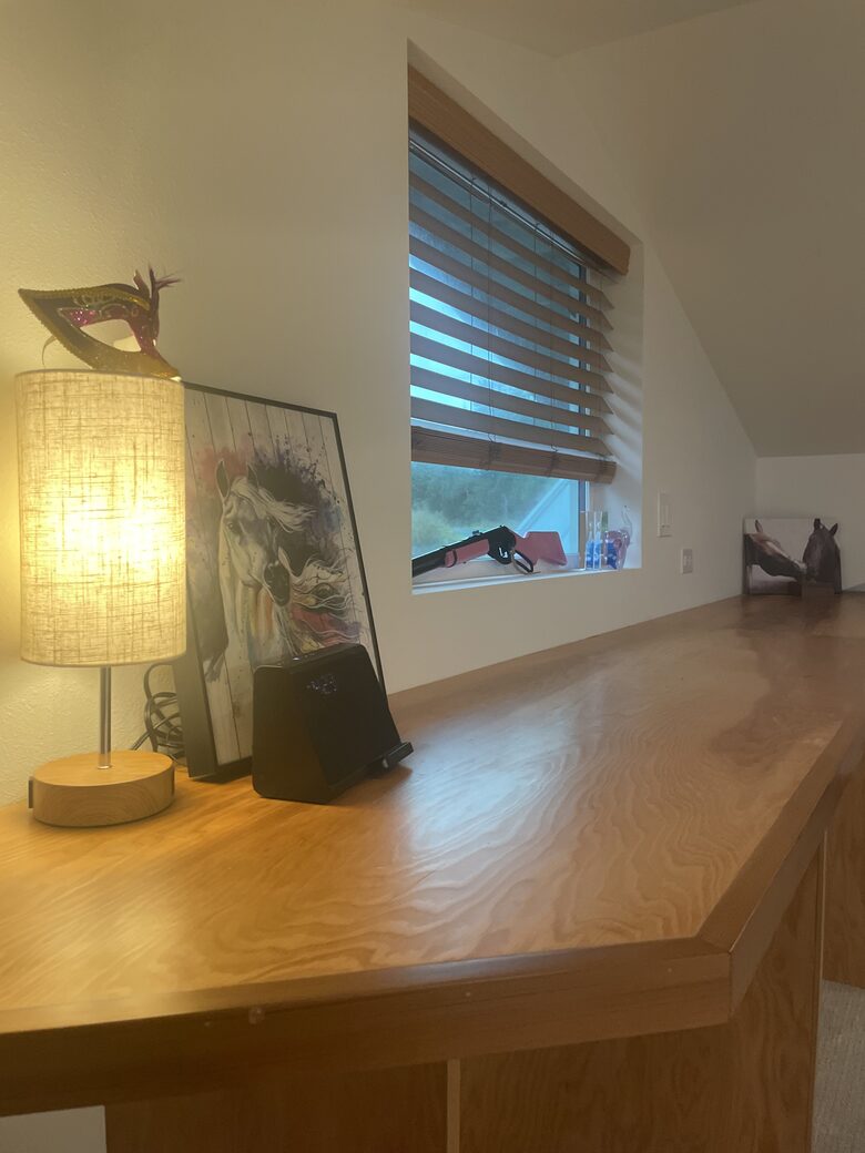 Coffman Cove Waterfront Home with Mountain Views - Coffman Cove, Alaska