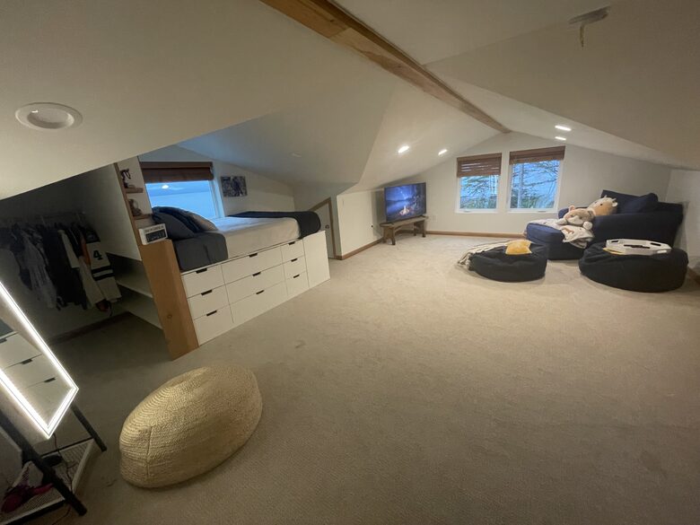 Coffman Cove Waterfront Home with Mountain Views - Coffman Cove, Alaska