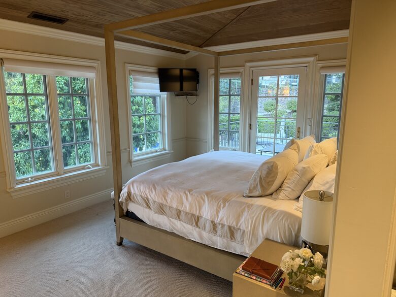 Private Calistoga Estate Surrounded by Woodlands - Calistoga, California