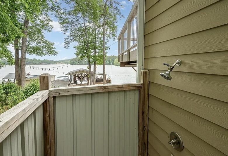 Norwood Lake Tillery Home with Private Dock - Norwood, North Carolina