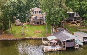 Norwood Lake Tillery Home with Private Dock - Norwood, North Carolina