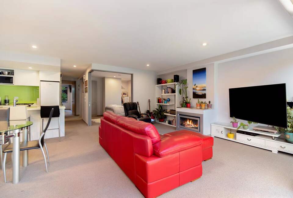 Cozy Queenstown Apartment Steps from Town - Queenstown, New Zealand
