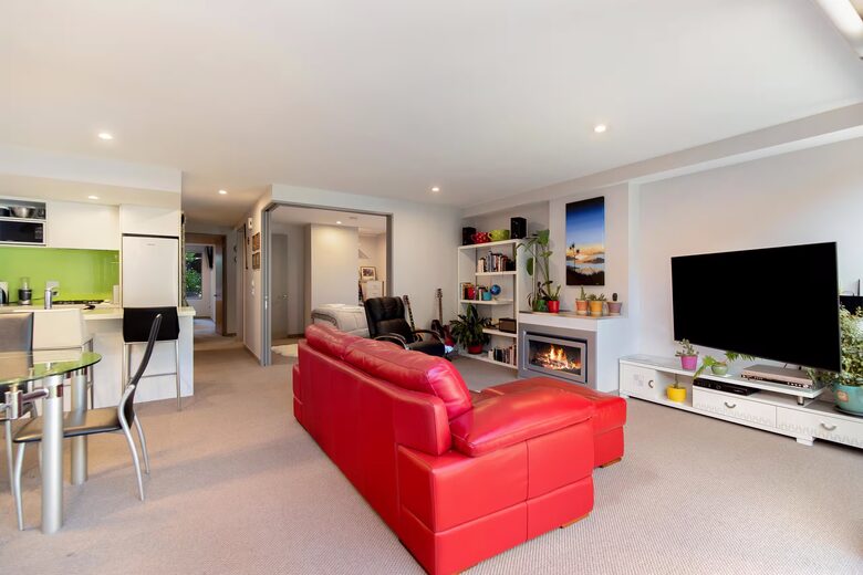 Cozy Queenstown Apartment Steps from Town - Queenstown, New Zealand