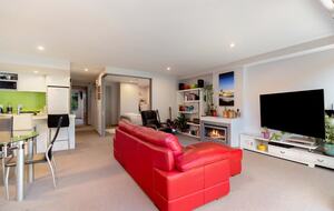Cozy Queenstown Apartment Steps from Town - Queenstown, New Zealand