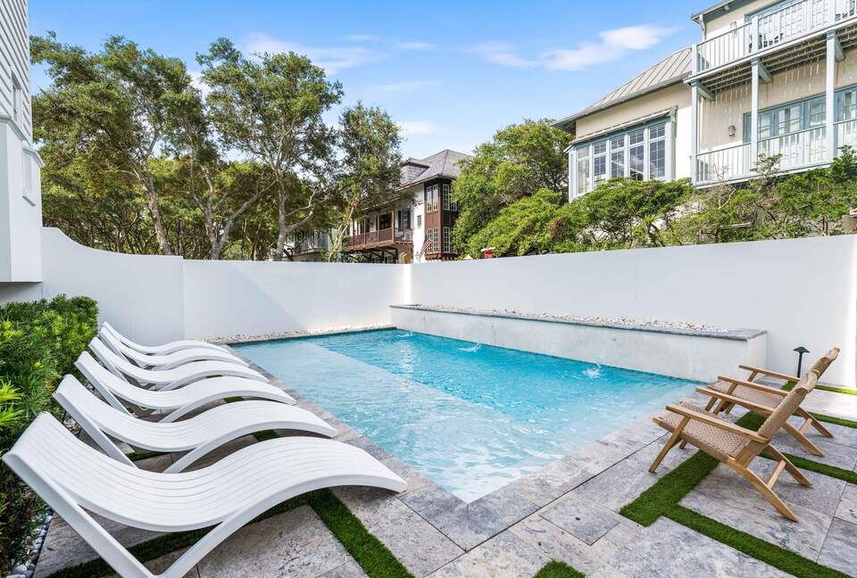 YOLO Cottage | Rosemary Beach Estate with Private Beach Access and Carriage House - Inlet Beach, Florida