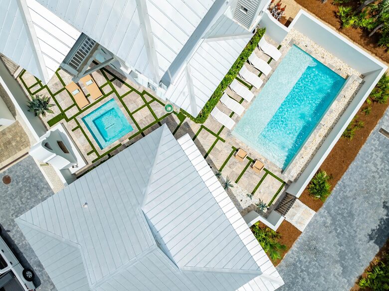 YOLO Cottage | Rosemary Beach Estate with Private Beach Access and Carriage House - Inlet Beach, Florida