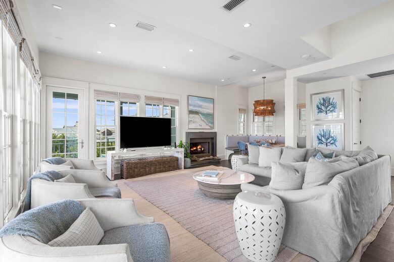YOLO Cottage | Rosemary Beach Estate with Private Beach Access and Carriage House - Inlet Beach, Florida