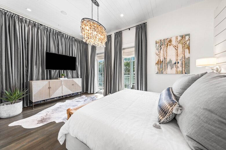 YOLO Cottage | Rosemary Beach Estate with Private Beach Access and Carriage House - Inlet Beach, Florida