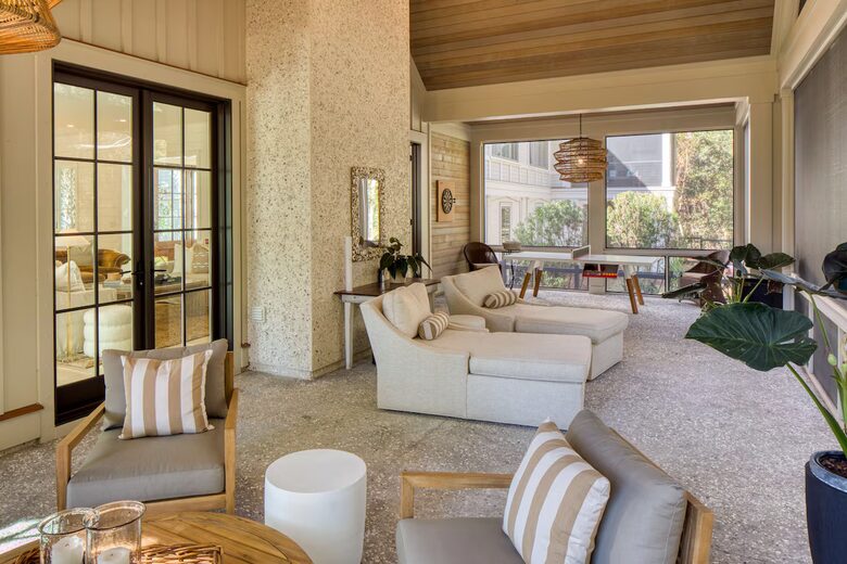 Contemporary Palmetto Bluff Escape Surrounded by Nature - Bluffton, South Carolina