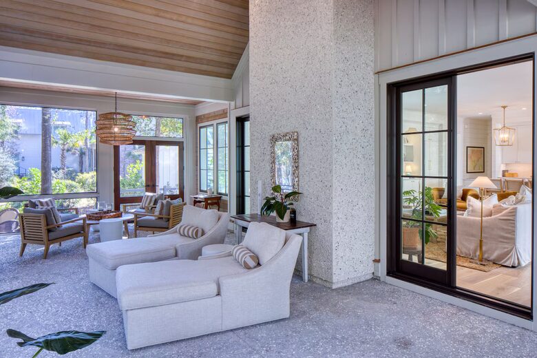 Contemporary Palmetto Bluff Escape Surrounded by Nature - Bluffton, South Carolina