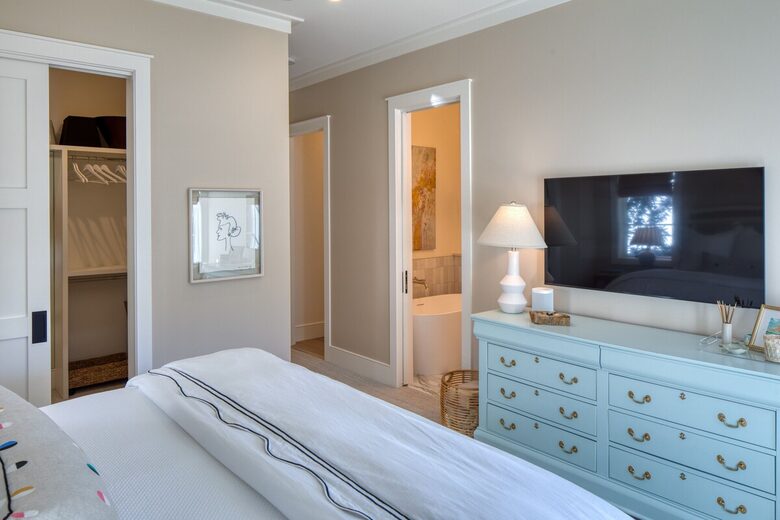 Contemporary Palmetto Bluff Escape Surrounded by Nature - Bluffton, South Carolina