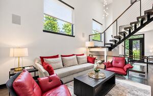 Elegant Royal Oak Escape - Royal Oak, Michigan