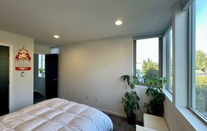 Family-Friendly Townhome Minutes from Alki Beach - Seattle, Washington
