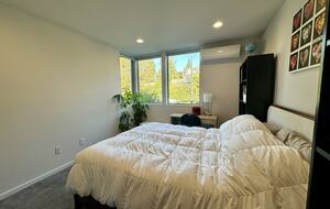 Family-Friendly Townhome Minutes from Alki Beach - Seattle, Washington