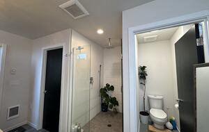 Family-Friendly Townhome Minutes from Alki Beach - Seattle, Washington