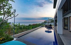 Nusa Lembongan Oceanview Villa with Private Infinity Pool - Nusa Lembongan, Indonesia