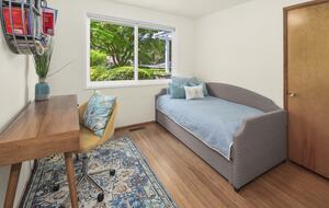 Charming Mid-Century Hideaway in Lake Forest Park - Lake Forest Park, Washington