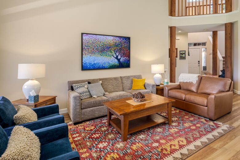 Kahler Glen Golf and Ski Townhome Near Lake Wenatchee - Leavenworth, Washington