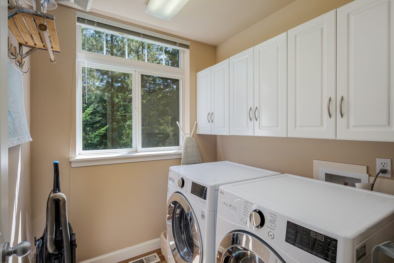 Kahler Glen Golf and Ski Townhome Near Lake Wenatchee - Leavenworth, Washington