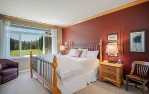 Kahler Glen Golf and Ski Townhome Near Lake Wenatchee - Leavenworth, Washington
