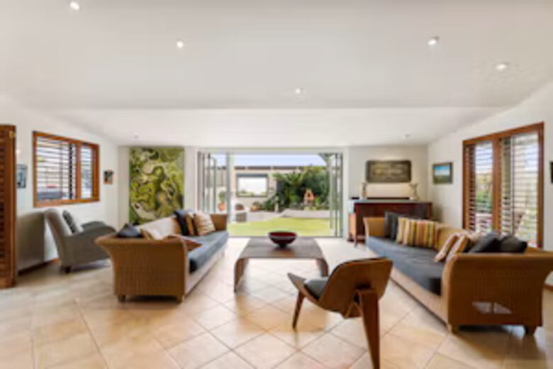 Waiheke Island Beachfront Home with Ocean Views and Private Spa - Waiheke Island, New Zealand