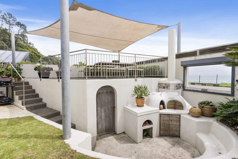 Waiheke Island Beachfront Home with Ocean Views and Private Spa - Waiheke Island, New Zealand