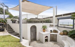 Waiheke Island Beachfront Home with Ocean Views and Private Spa - Waiheke Island, New Zealand