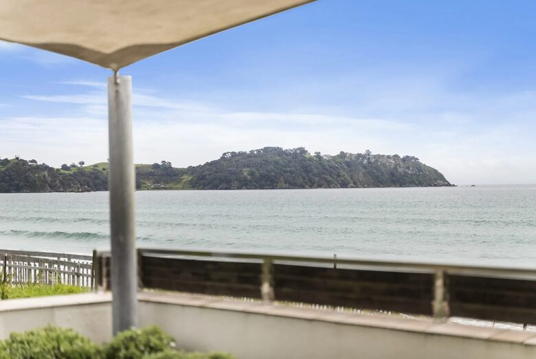 Waiheke Island Beachfront Home with Ocean Views and Private Spa - Waiheke Island, New Zealand