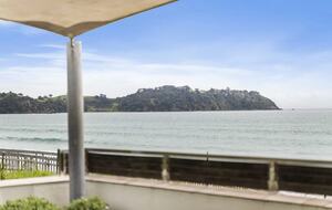 Waiheke Island Beachfront Home with Ocean Views and Private Spa - Waiheke Island, New Zealand