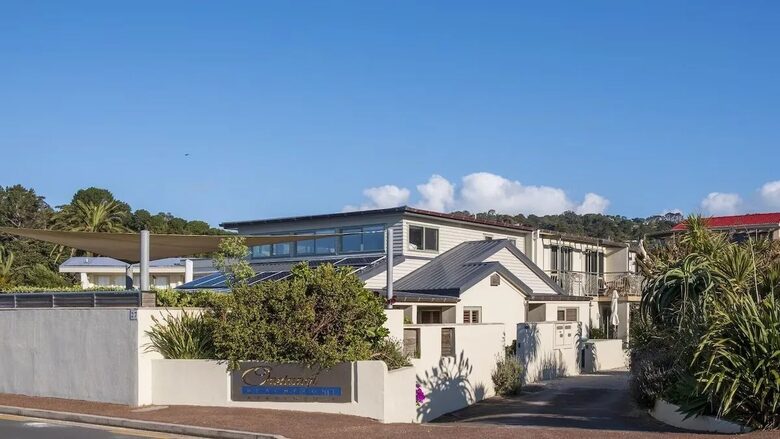 Waiheke Island Beachfront Home with Ocean Views and Private Spa - Waiheke Island, New Zealand