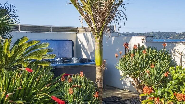 Waiheke Island Beachfront Home with Ocean Views and Private Spa - Waiheke Island, New Zealand