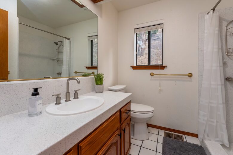 Coarsegold Mountain Retreat Near Yosemite with Panoramic Views - Coarsegold, California