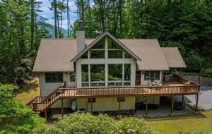 Cozy Mountain Hideaway Near Downtown Waynesville - Waynesville, North Carolina