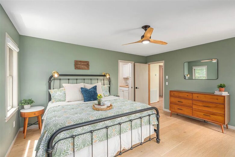 Cozy Mountain Hideaway Near Downtown Waynesville - Waynesville, North Carolina