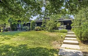 Denver City Retreat with Pool, Sauna and Hot Tub - Denver, Colorado