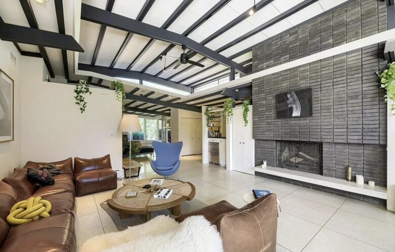 Denver City Retreat with Pool, Sauna and Hot Tub - Denver, Colorado