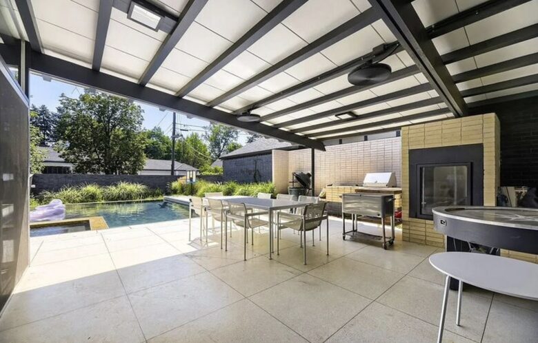 Denver City Retreat with Pool, Sauna and Hot Tub - Denver, Colorado