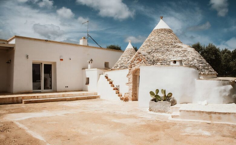 Traditional Puglian Trullo with Private Pool - Ostuni, Italy