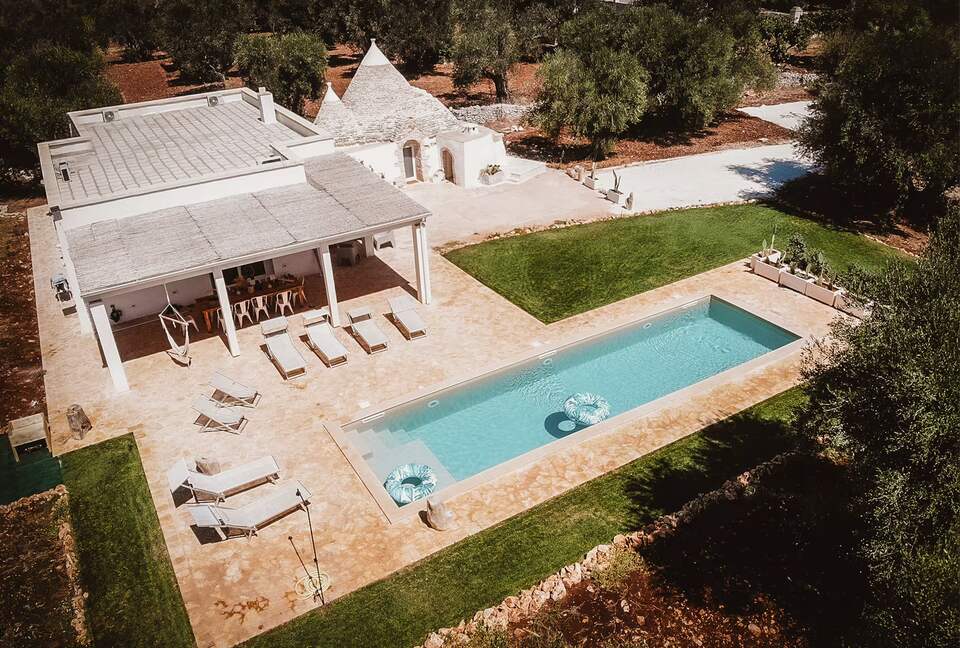 Traditional Puglian Trullo with Private Pool - Ostuni, Italy